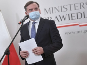 Ziobro: Euro-biurokraci mieliby w rękach władzę, która jest w stanie wywracać rządy