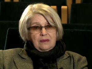 Zachwatowicz: Gdybym miała z 60 lat mniej, to też bym była na ulicach z tekturką i napisem 'wyp....lać' oczywiście