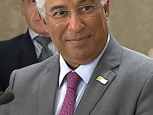 Premier Portugalii Antonio Costa staje po stronie Polski i Węgier