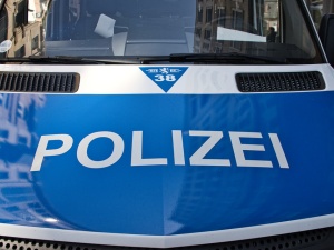 „Znaleziony w kabinie z poderżniętym gardłem”. Zwłoki polskiego kierowcy tira w Niemczech
