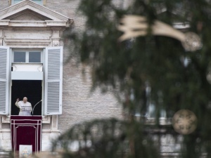 Papież: Wyciągnijmy ręce do najbardziej potrzebujących