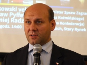 Szynkowski vel Sęk: Przedstawiciele opozycji usiłują osłabić mandat rządu i skomplikować jego sytuację