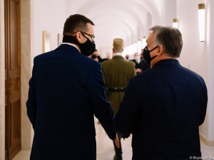 Najpóźniej do jutra. Nieoficjalnie: Bruksela chce postawić Polsce i Węgrom ultimatum