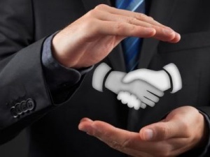 Polski rząd oznajmia, że nie chce promować układów zbiorowych pracy!