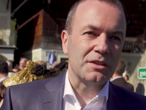 Manfred Weber nie pozostawia złudzeń: Interpretacje warunkowości nie będą wiążące