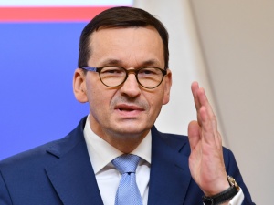 „Wstawaj samuraju mamy budżet unijny do wydania”. Niecodzienny wpis premiera