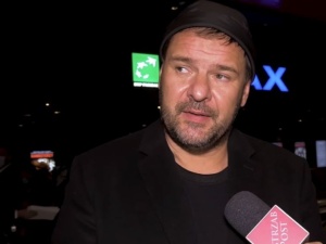 Pandemia? Tomasz Karolak kpi z wirusa i wraz z rodzina lekceważą obostrzenia