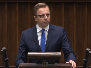 „Tylko dwóch pacjentów”. D. Joński chciał skrytykować rząd