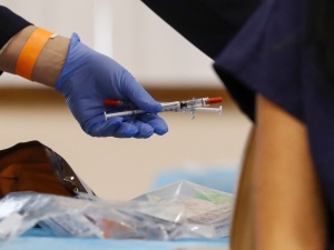 Koronawirus w Polsce: Wzrost zakażeń. Ponad 600 osób nie żyje