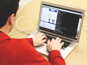 Facebook usunął Ci konto? Może go czekać milionowa kara. Nowy projekt