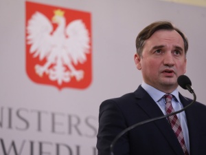 Cenzura postów przez korporacje? Zbigniew Ziobro proponuje rozwiązanie 
