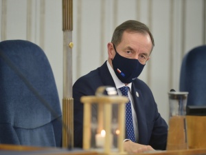 Skandal! Nie potrafią z godnością przegrać głosowania!. Awantura na posiedzeniu Senatu
