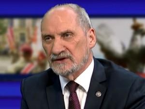 Macierewicz krytykuje pomysł Gowina. „Niedopuszczalna próba zakwestionowania stanowiska TK”