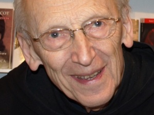 O. Leon Knabit w wieku 91 lat pokonał koronawirusa. „Chyba nigdy nie było tak blisko jak teraz”