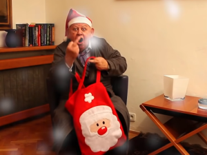 „K****”. Urban na Święta kpił z Holokaustu