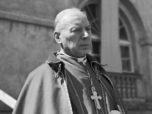 „Masakra”. Aborcyjny piorun na kardynale Wyszyńskim. Kolejny kościół zdewastowany