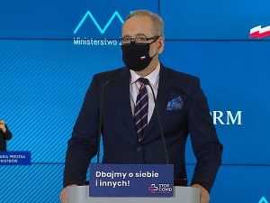 Niedzielski: Rozważamy ograniczenie dostępu do usług dla niezaszczepionych