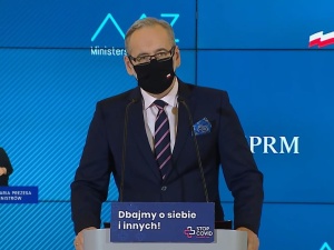 [Sprawa Millera i Jandy] Min. Niedzielski zlecił kontrole ws. szczepień osób spoza grupy 0