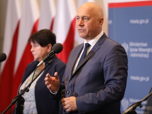 Burza po ujawnieniu nazwisk zaszczepionych aktorów. Brudziński nie wytrzymał
