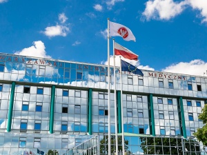 Prezes ARM: nie było żadnej dodatkowej puli dawek szczepionek dla WUM