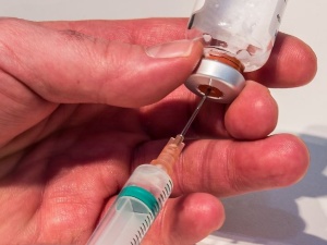 Kolejarze z S proszą o szczepienia przeciwko Covid-19