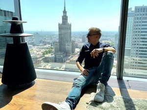 Znany polski lekarz sprzedaje apartament w Warszawie. Cena? Lepiej usiądźcie