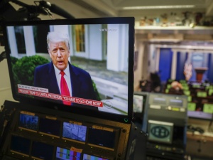 „Jeśli jakakolwiek firma zatrudni oficjeli Trumpa…” Szokujący tekst Forbesa