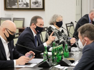 Skandal, ponury żart, to coś nie do zaakceptowania. Marszałek Grodzki wściekły