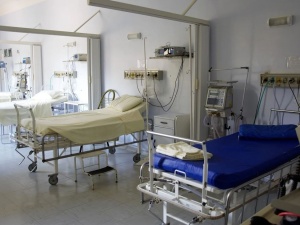 Wielka Brytania: Polak w stanie śpiączki odłączony od pożywienia i wody
