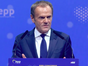 Tusk gościem podczas zjazdu CDU. Apelował o stałość w walce o wolnościową demokrację