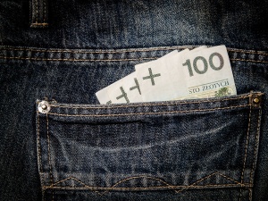 Sędzia z Przemyśla oskarżony o przyjęcie 100 tys. łapówki