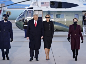 Donald Trump żegna się z Białym Domem. Głos zabrała jego żona