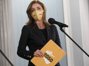 „Rozeszłam się z Platformą…”. Mucha tłumaczy swoją decyzję