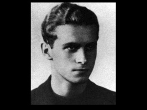 100 lat temu urodził się Krzysztof Kamil Baczyński - brylant, którym strzelaliśmy do wroga