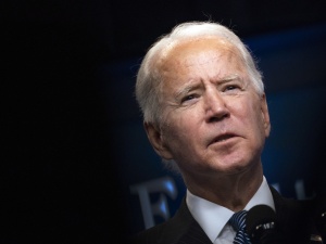Joe Biden rozmawiał telefonicznie z  Władimirem Putinem. Jakie tematy poruszyli?