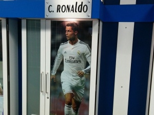 Cristiano Ronaldo złamał obostrzenia antyepidemiczne? „Patrol zapukał do pięciogwiazdkowego hotelu”