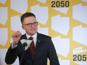 Hołownia podbierze kolejnego posła? „Mamy sygnały ze Zjednoczonej Prawicy”