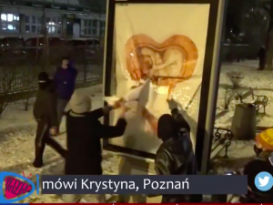 [WIDEO] W trakcie demonstracji Strajku Kobiet demolowano Warszawę. „Co im przeszkadzał plakat?”