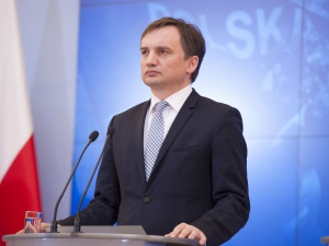 Solidarna Polska chce się pilnie spotkać z koalicjantami. „Ich pomysły są torpedowane”