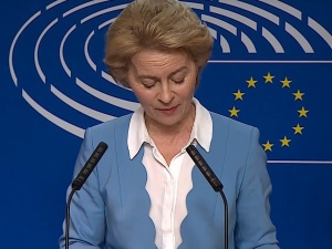 [Tylko u nas] Dr Rafał Brzeski: Szczepionki. Klęska UE. Nieudacznictwo Ursuli von der Leyen