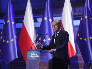 „Wielki bunt w Platformie”. Senator PO nie przebiera w słowach: „Z Budką na czele przegramy”