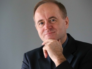 [Tylko u nas] Ks. prof. A Kobyliński: Trzeba zatrzymać upadek wizerunku medialnego księży