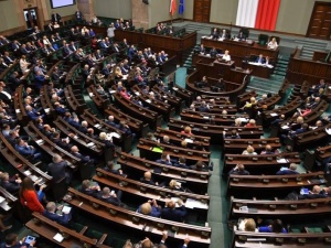 Nieoficjalnie: Podano nazwisko kolejnego posła, który ma dołączyć do Hołowni