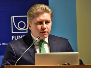 Matczak nie odbierze nominacji z rąk Prezydenta Dudy. Ale 500 tys. od Narodowego Centrum Nauki wziął