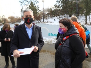 Biedroń ws. aborcji: „Żadne referenda, żadne konsultacje nie są rozwiązaniem”