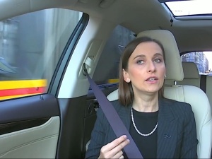 To nie żart. Spurek proponuje przepis na jajecznicę bez jaj. To, co jemy, jest sprawą publiczną