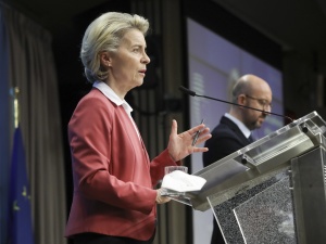 Von der Leyen: UE potrzebuje własnych zdolności wojskowych