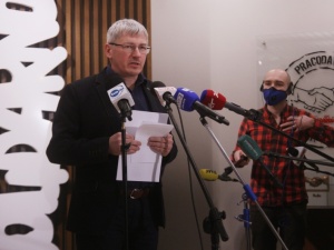 Diabeł zawył – Rzecznik S o liście Senyszyn