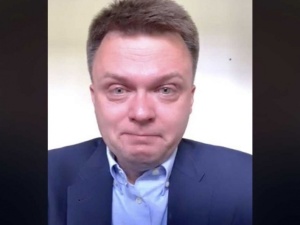 „Nie pisze... nie dzwoni.” Hołownia szczerze o relacjach z Budką