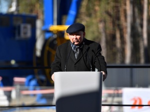 Rusza drążenie tunelu pod Świną. Internauci przypominają słowa Tuska z 2010 roku [WIDEO]